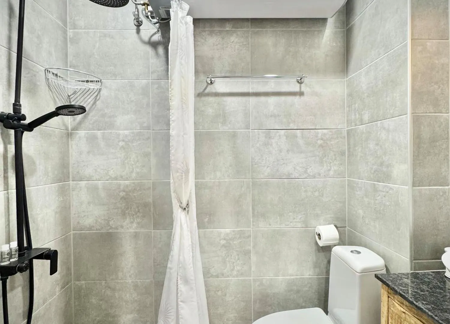 Top Centre 2Bed Apartment For 5 Guests 2 Minutes From High Street Plovdiv Bulgarien