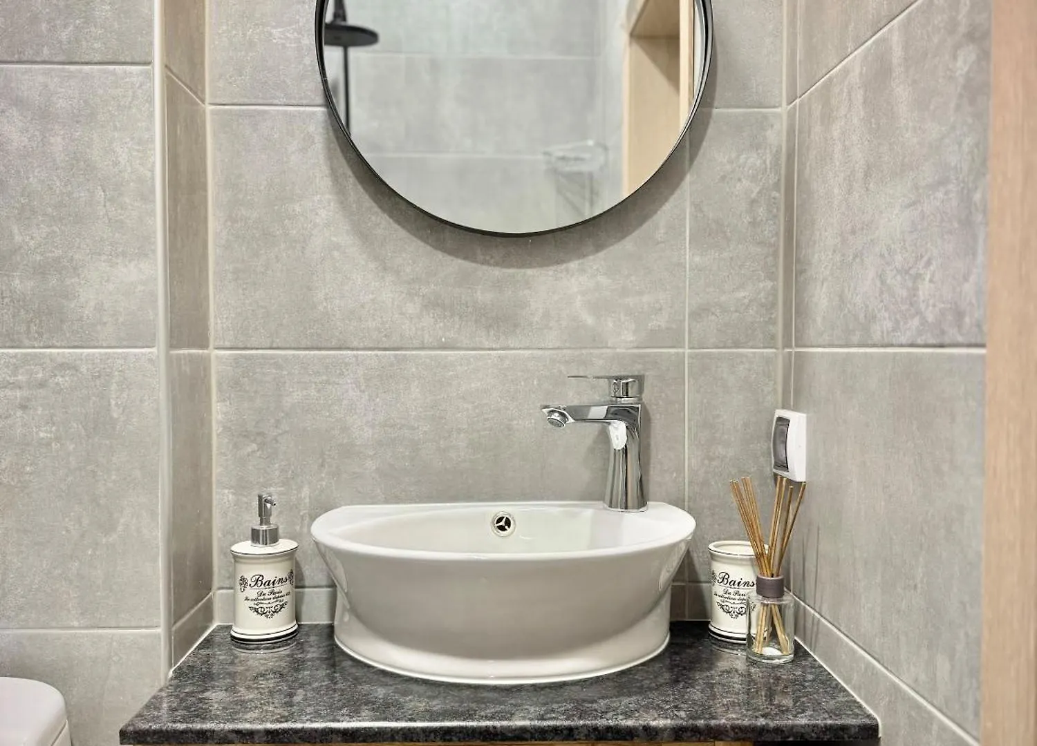 Top Centre 2Bed Apartment For 5 Guests 2 Minutes From High Street Plovdiv